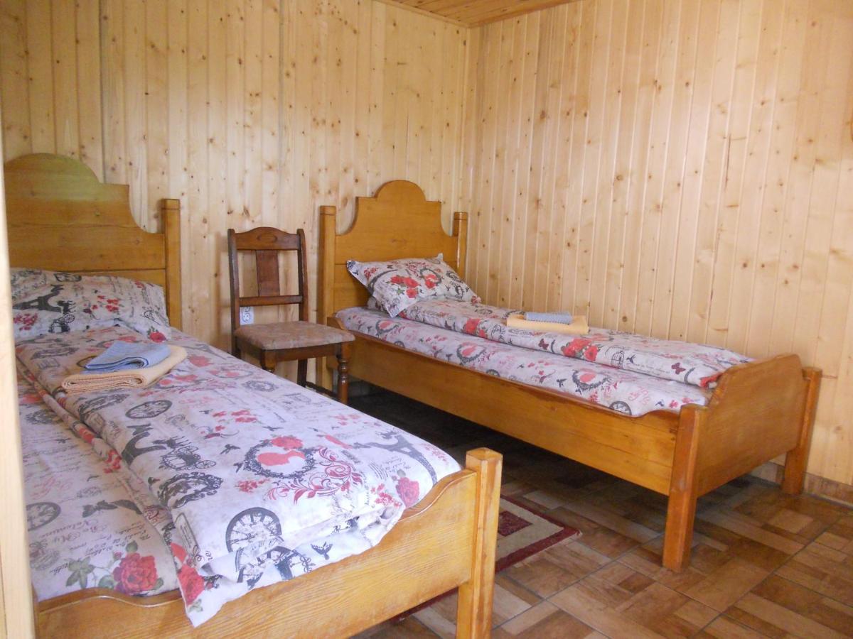 Pension, Camping & Biker Station Zur Deutschen Eiche Ciocanesti Екстериор снимка
