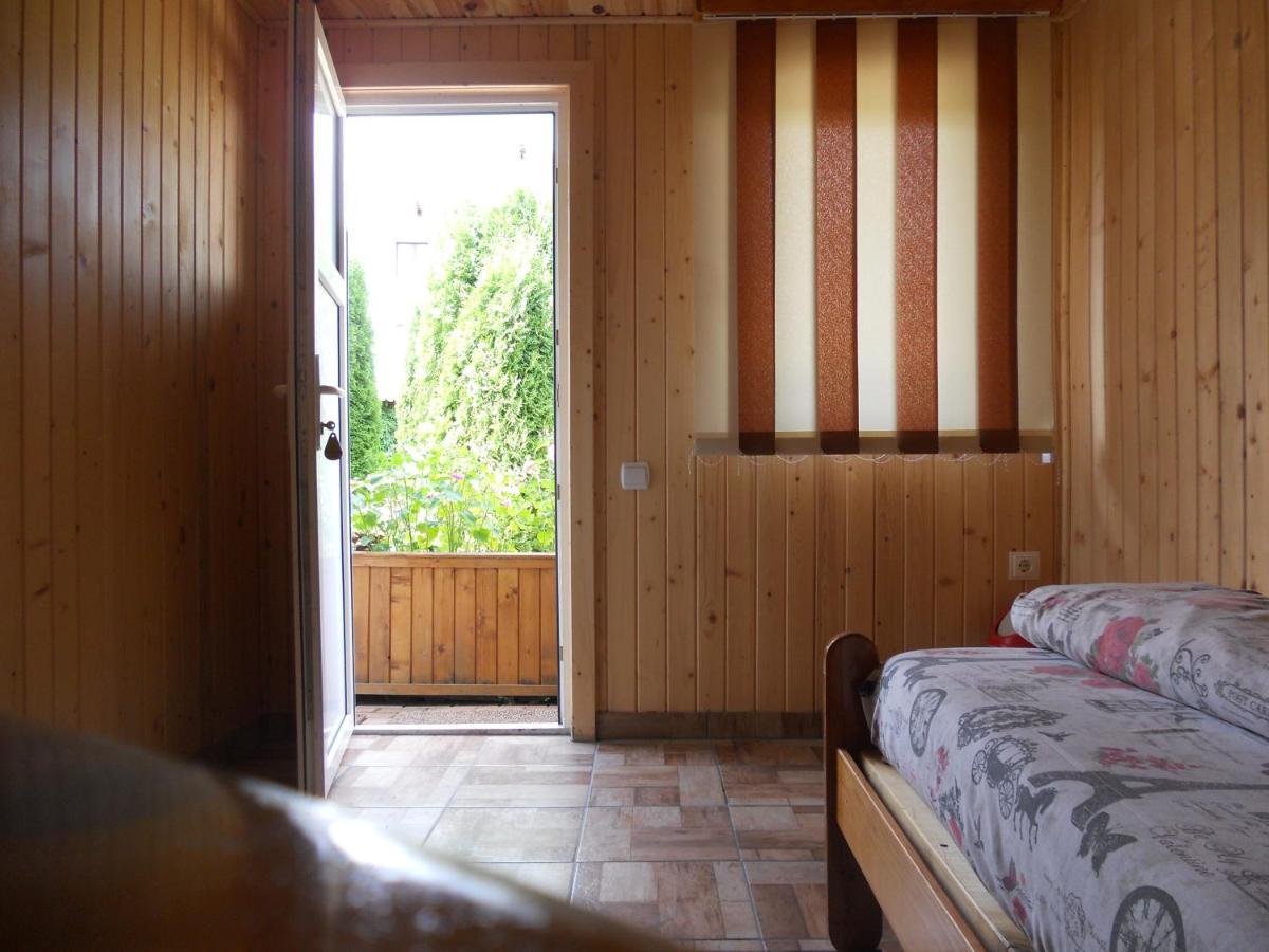 Pension, Camping & Biker Station Zur Deutschen Eiche Ciocanesti Екстериор снимка
